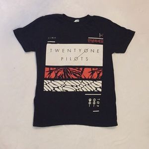 Twenty one pilots band tee